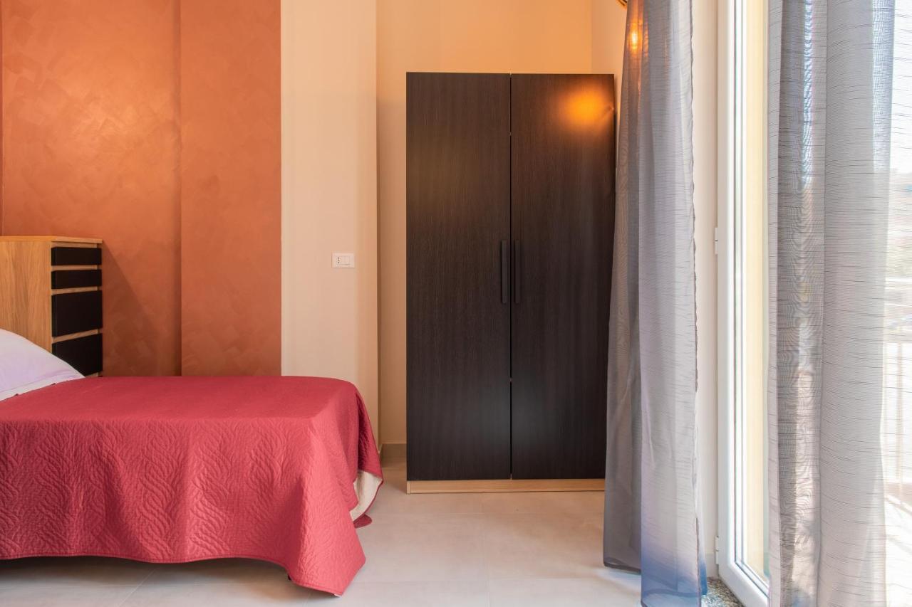 Appartement Libeccio à Loano Extérieur photo